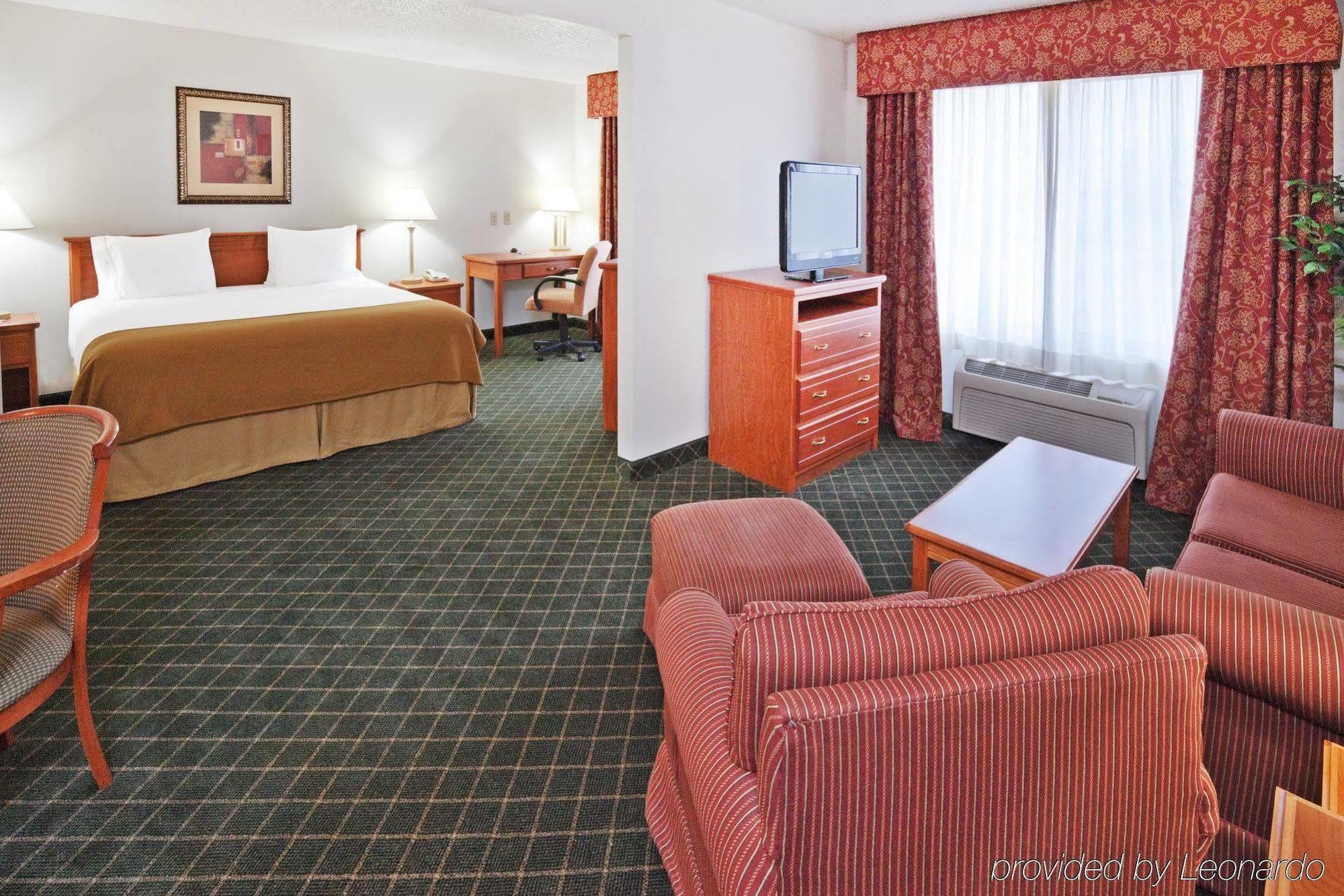 Holiday Inn Express Hotel & Suites Chickasha By Ihg Chambre photo