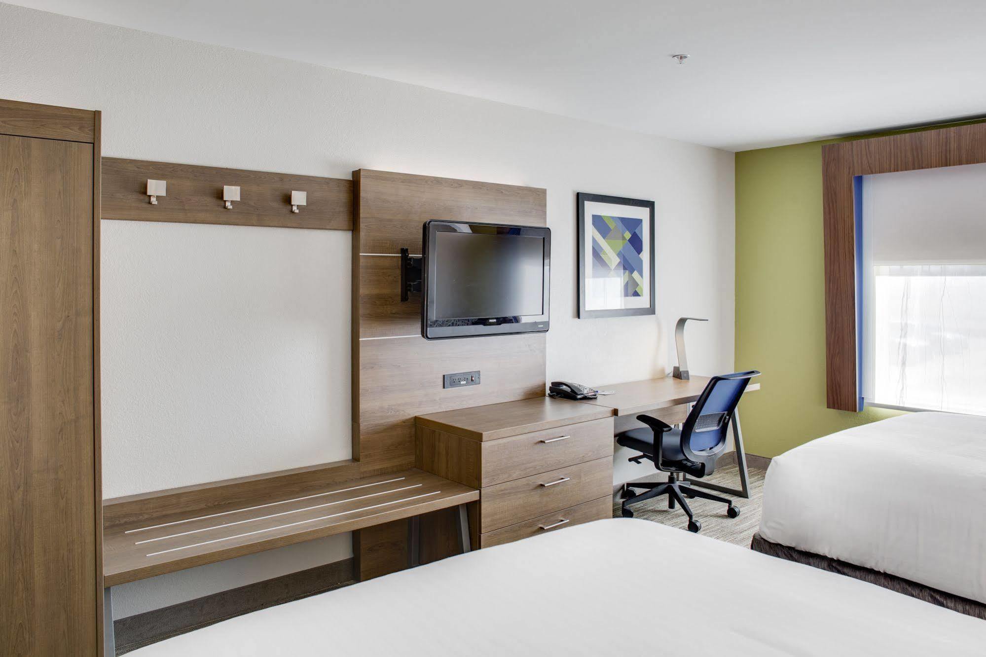 Holiday Inn Express Hotel & Suites Chickasha By Ihg Extérieur photo