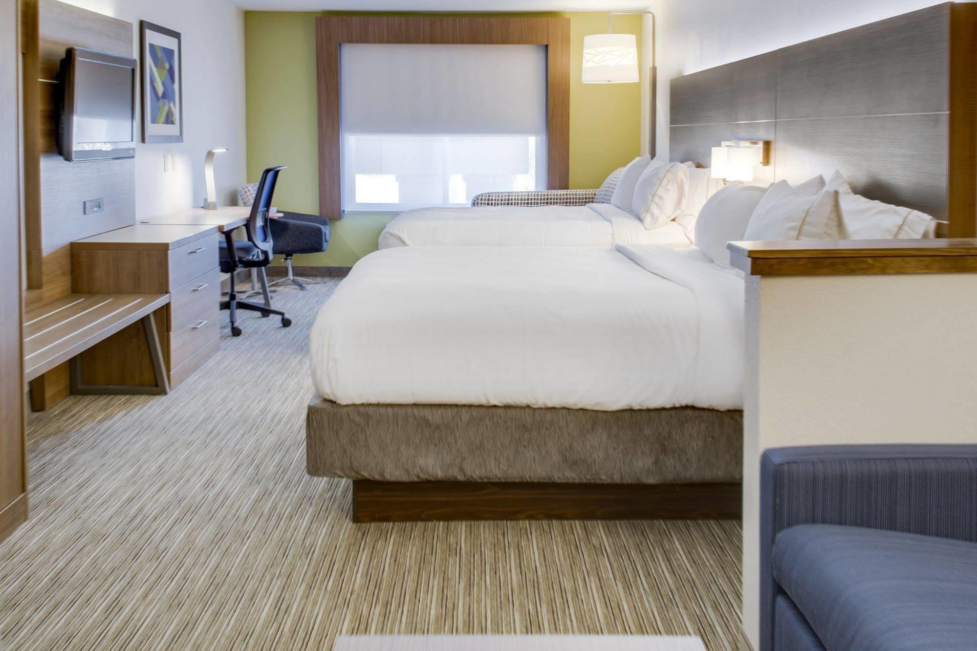 Holiday Inn Express Hotel & Suites Chickasha By Ihg Extérieur photo